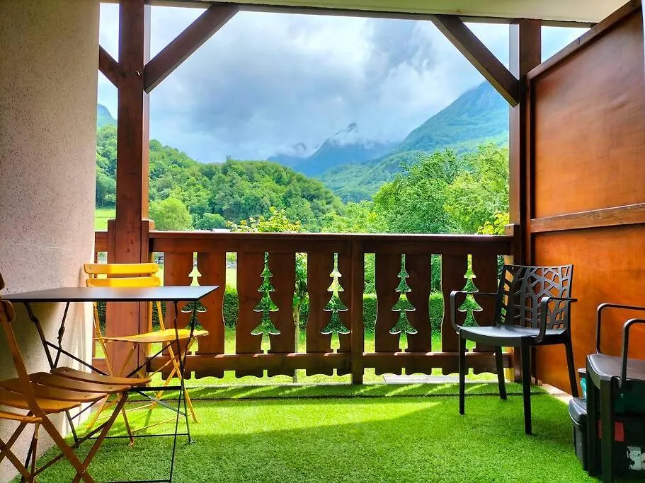 Balcon Plein Sud, Piscine/Spa Luz-Saint-Sauveur Apartment